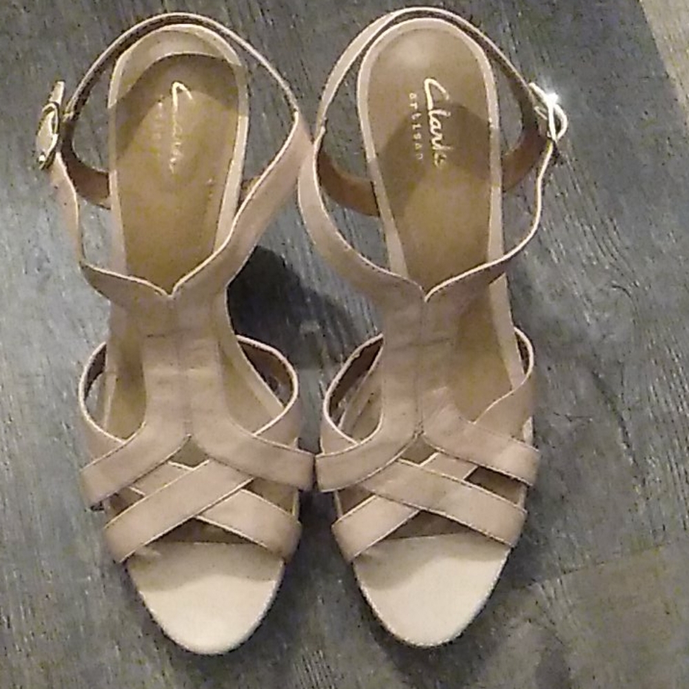 Clarks sandles